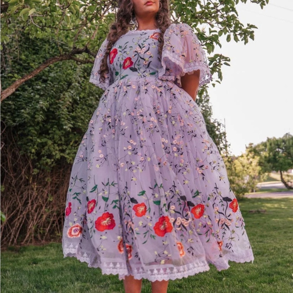 JessaKae Lavender Floral Embroidered Midi Dress - Picture 5 of 8